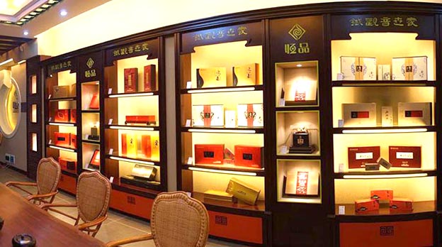 承接中式茶叶展柜定制